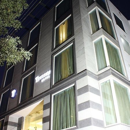 Rosemallow Hotel نيودلهي المظهر الخارجي الصورة