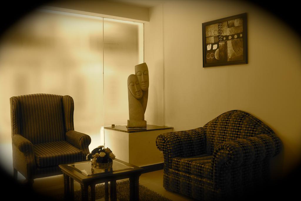 Rosemallow Hotel نيودلهي المظهر الخارجي الصورة