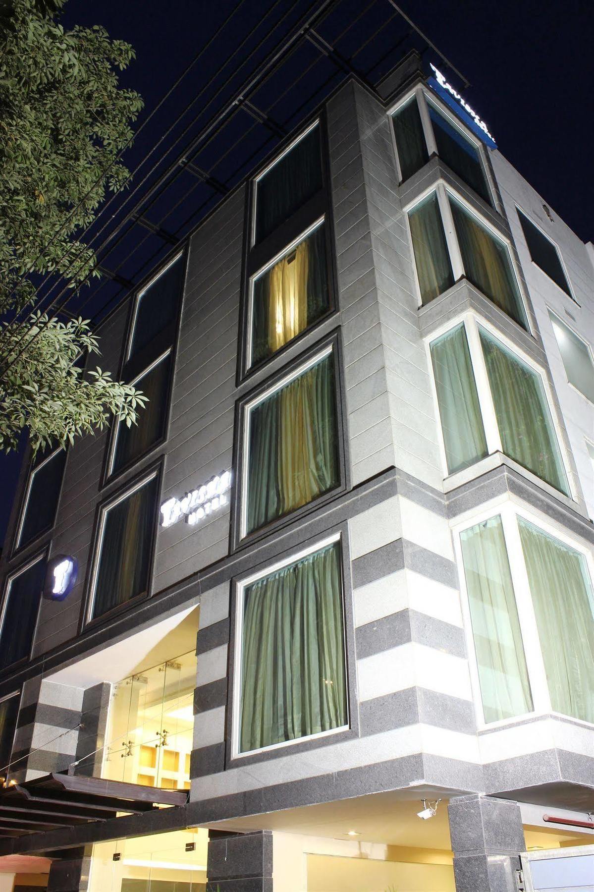 Rosemallow Hotel نيودلهي المظهر الخارجي الصورة